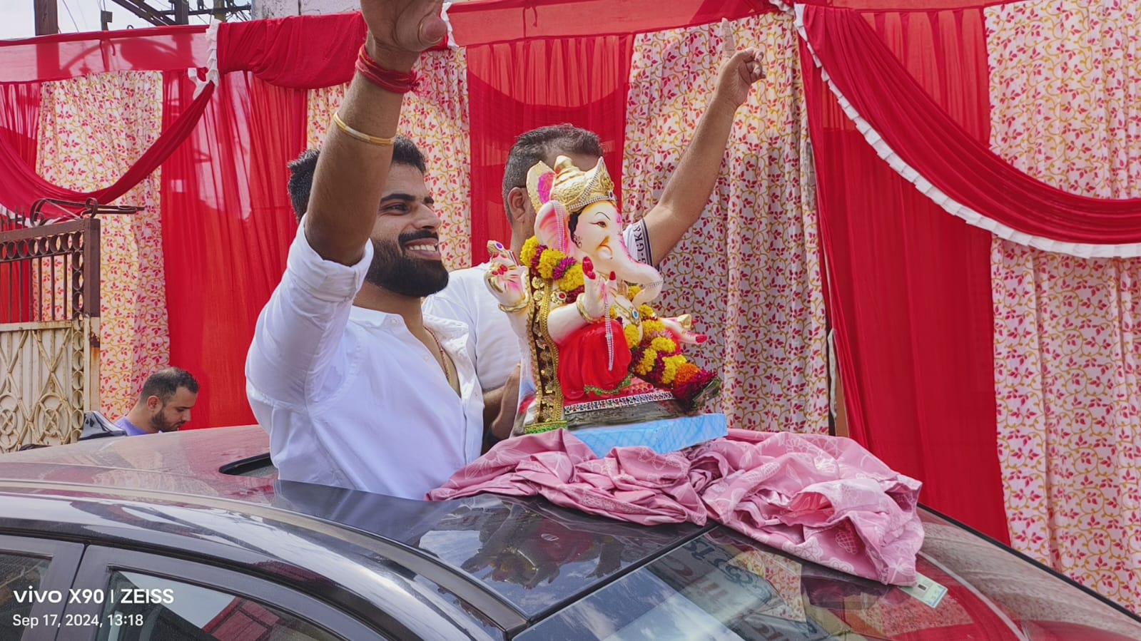 गोंदियात इको फ्रेंडली पद्धतीने घरघुती श्री गणेशाचे विसर्जन