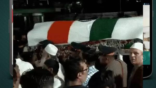 कब्रस्तानात बाबा सिद्दीकींचे पार्थिव दाखल